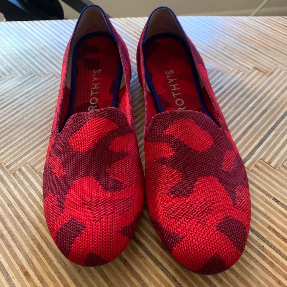 Red Camo Rothys size 10